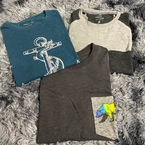 BUNDLE — 3 T-SHiRTS